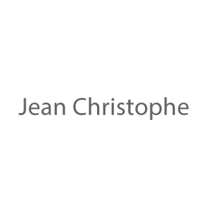 "Jean Christophe : Élégance intemporelle."