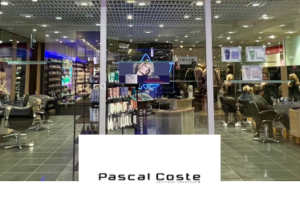 Découvrez le luxe de la coiffure chez Pascal Coste, Cap Sud Avignon.